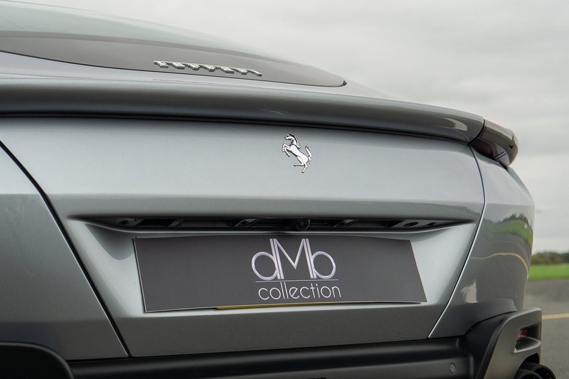 Ferrari Roma T V8 - U1463