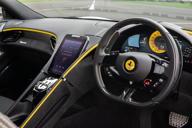 Ferrari Roma T V8 - U1463