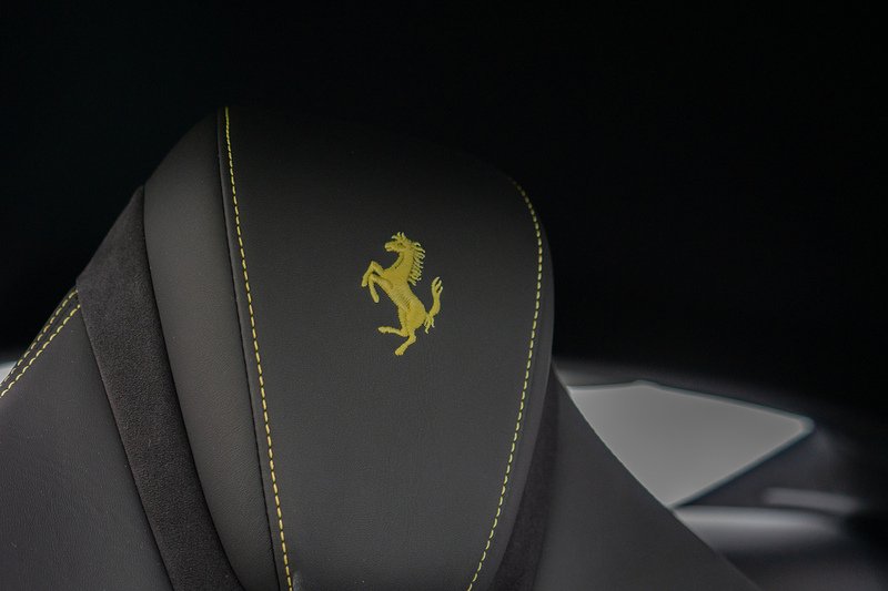 Ferrari Roma T V8 - U1463