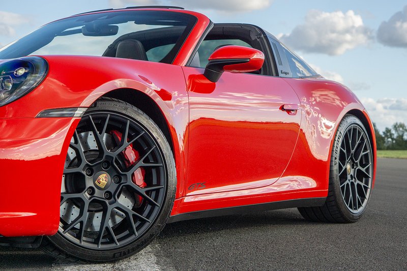 Porsche 911 T 992 4 GTS - U1479