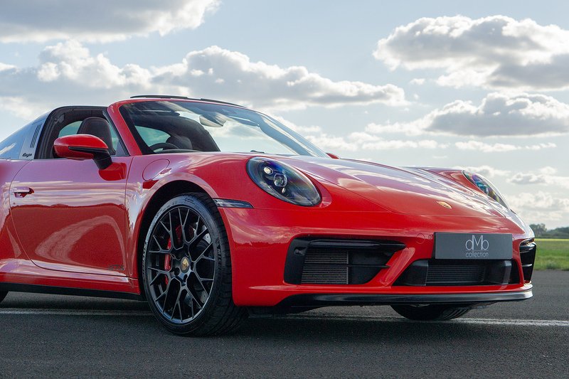 Porsche 911 T 992 4 GTS - U1479