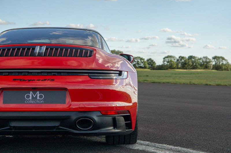 Porsche 911 T 992 4 GTS - U1479