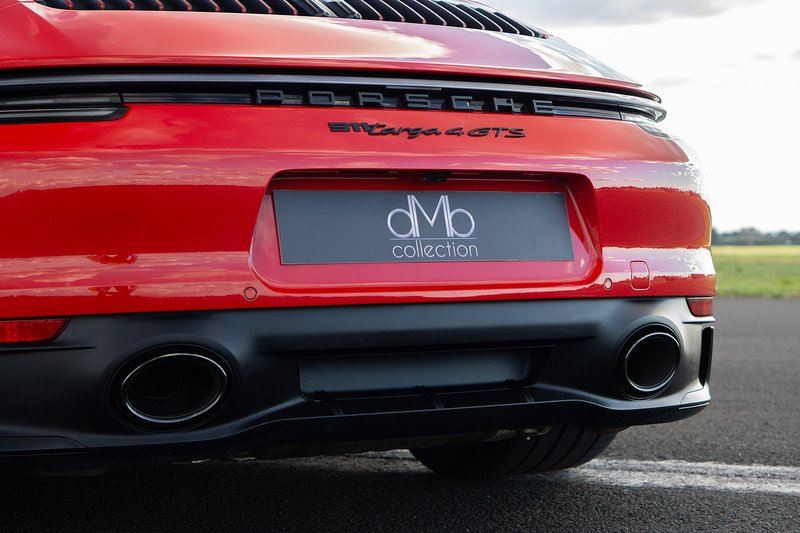 Porsche 911 T 992 4 GTS - U1479