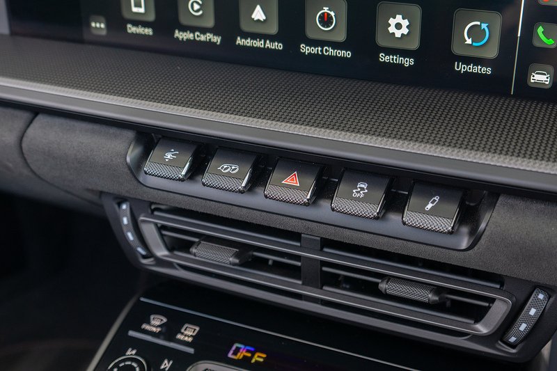 Porsche 911 T 992 4 GTS - U1479