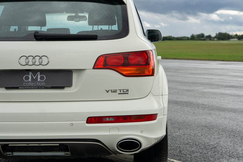Audi Q7 TDI V12 - U1482