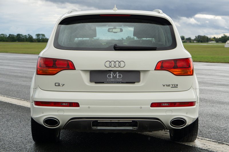 Audi Q7 TDI V12 - U1482