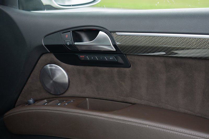 Audi Q7 TDI V12 - U1482