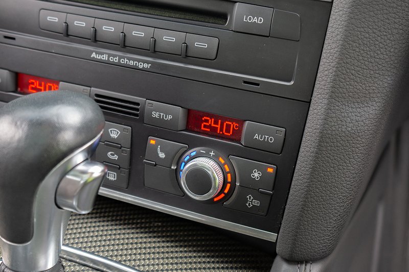 Audi Q7 TDI V12 - U1482