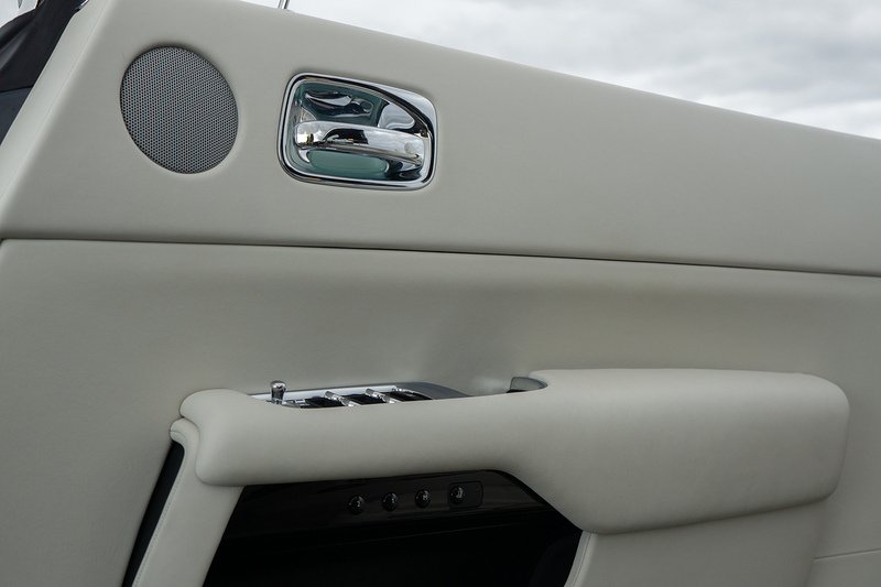 Rolls-Royce Dawn V12 - U1488