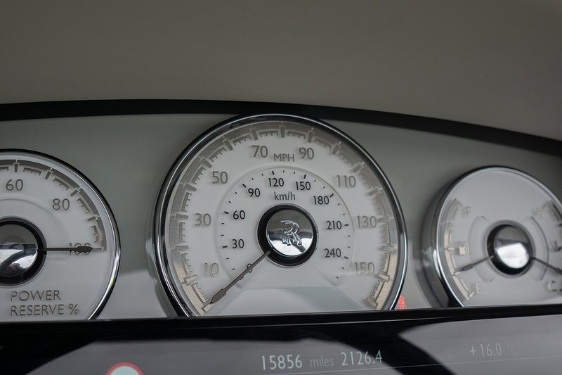 Rolls-Royce Dawn V12 - U1488