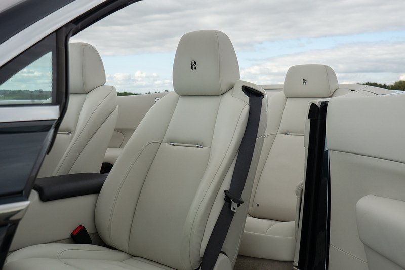 Rolls-Royce Dawn V12 - U1488