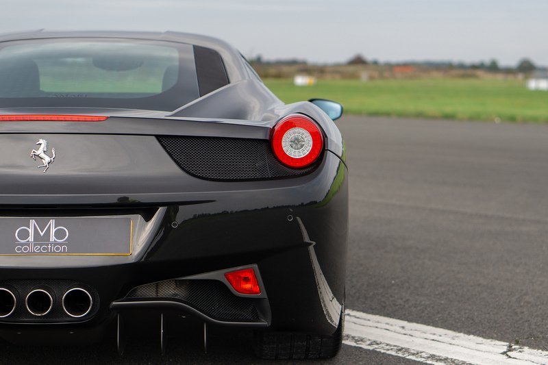 Ferrari 458 Italia - U1498