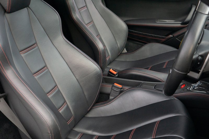 Ferrari 458 Italia - U1498