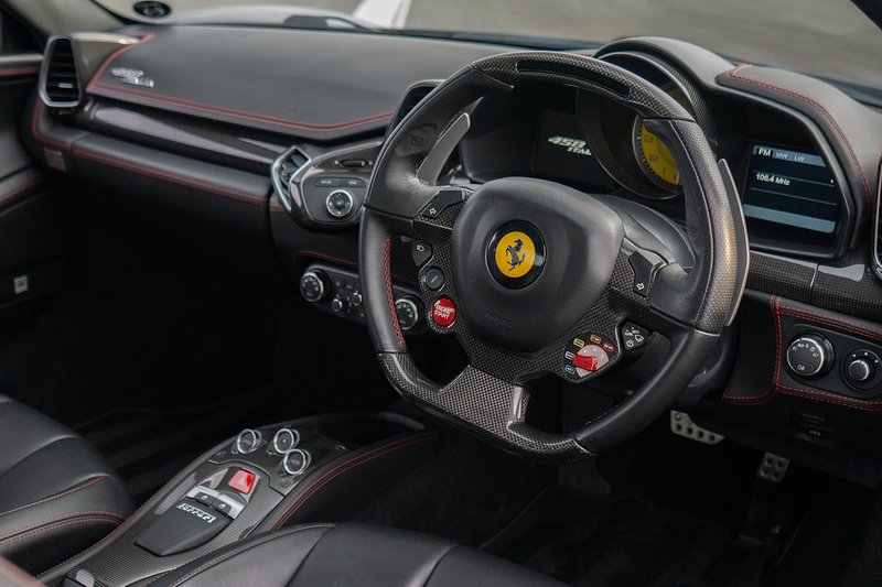 Ferrari 458 Italia - U1498