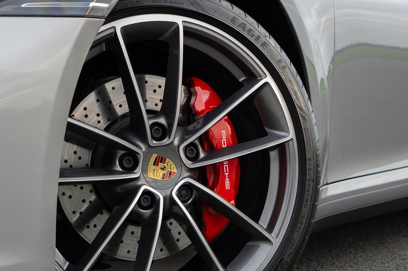 Porsche 911 T 992 Carrera S - U1499