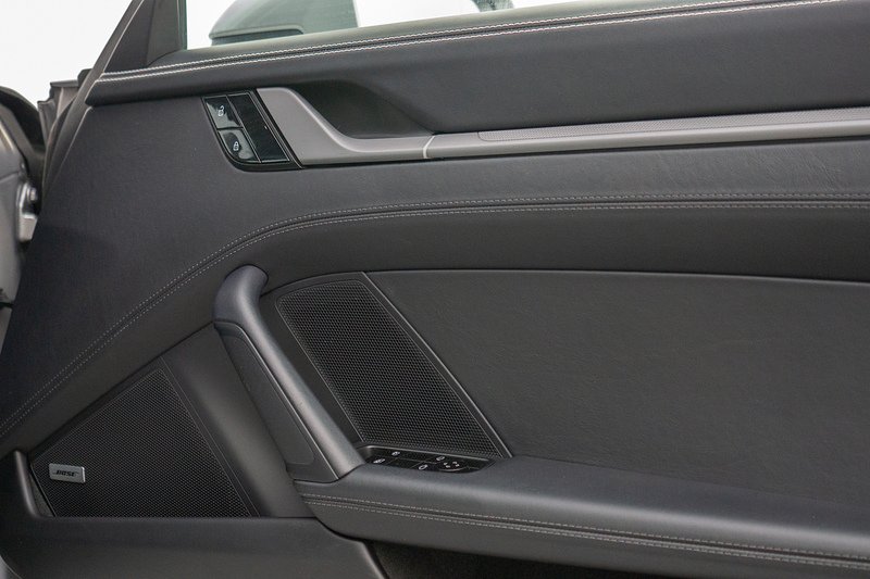 Porsche 911 T 992 Carrera S - U1499