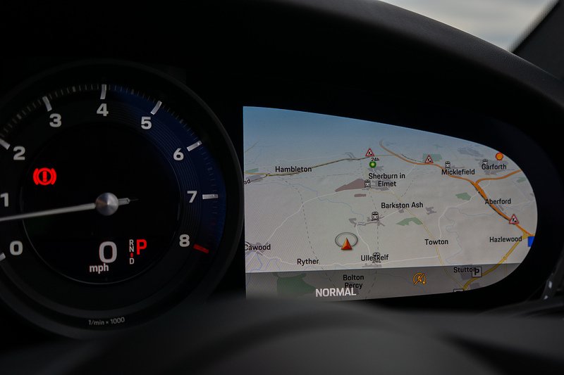 Porsche 911 T 992 Carrera S - U1499