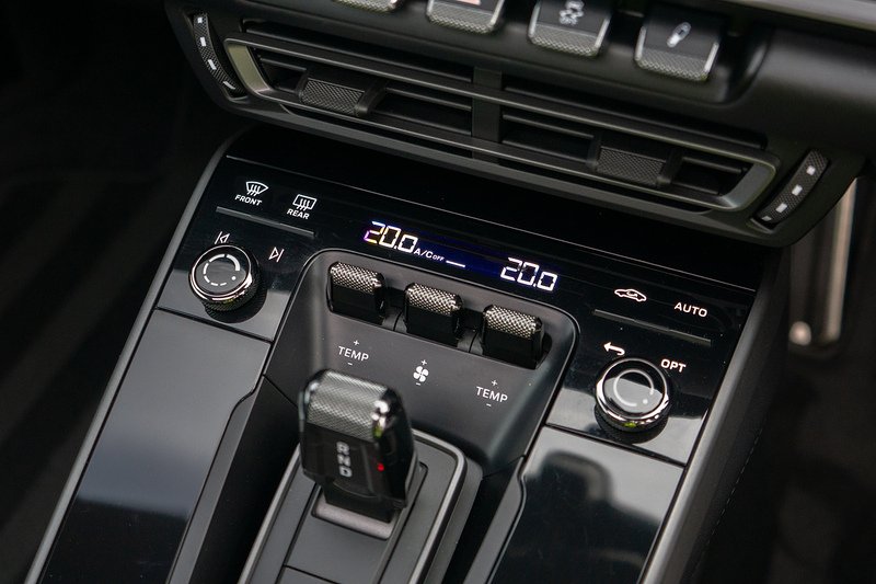 Porsche 911 T 992 Carrera S - U1499