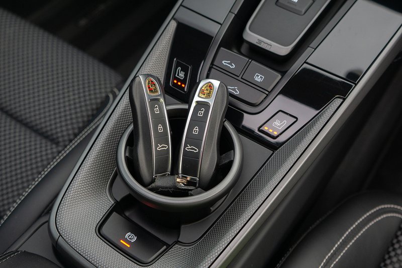 Porsche 911 T 992 Carrera S - U1499