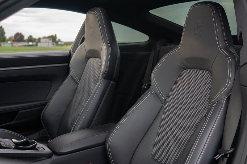 Porsche 911 T 992 Carrera S - U1499