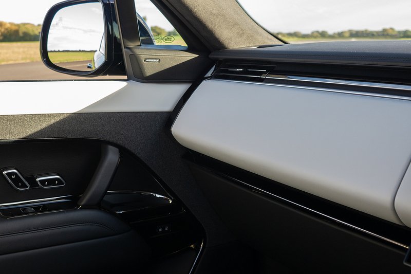 Land Rover Range Rover Sport D350 MHEV Autobiography - U1502