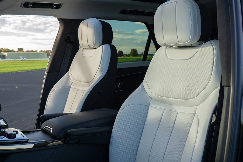 Land Rover Range Rover Sport D350 MHEV Autobiography - U1502