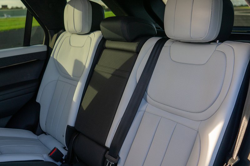 Land Rover Range Rover Sport D350 MHEV Autobiography - U1502