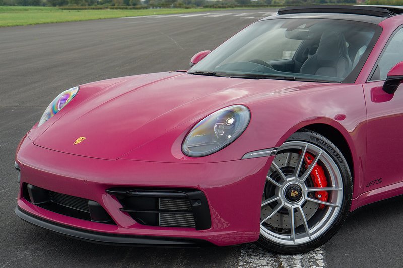 Porsche 911 T 992 Carrera GTS - U1504