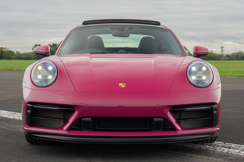 Porsche 911 T 992 Carrera GTS - U1504