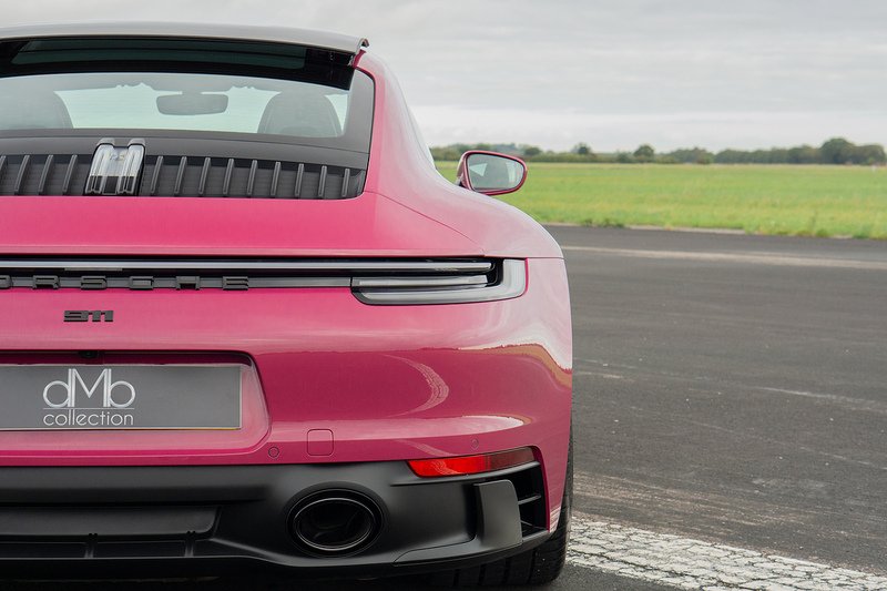 Porsche 911 T 992 Carrera GTS - U1504