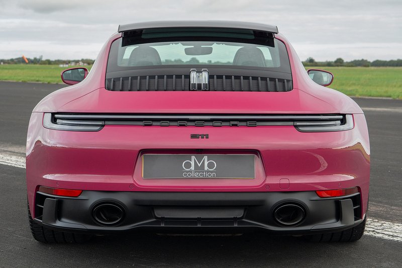 Porsche 911 T 992 Carrera GTS - U1504