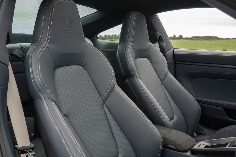 Porsche 911 T 992 Carrera GTS - U1504