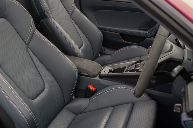 Porsche 911 T 992 Carrera GTS - U1504