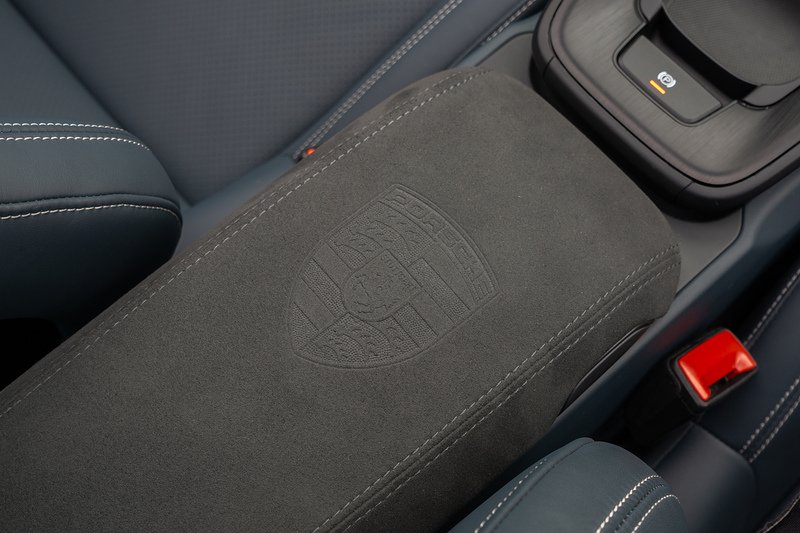 Porsche 911 T 992 Carrera GTS - U1504