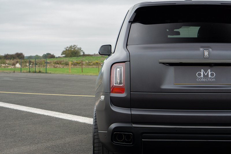 Rolls-Royce Cullinan V12 Black Badge - U1506