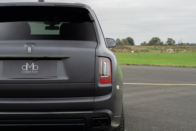 Rolls-Royce Cullinan V12 Black Badge - U1506