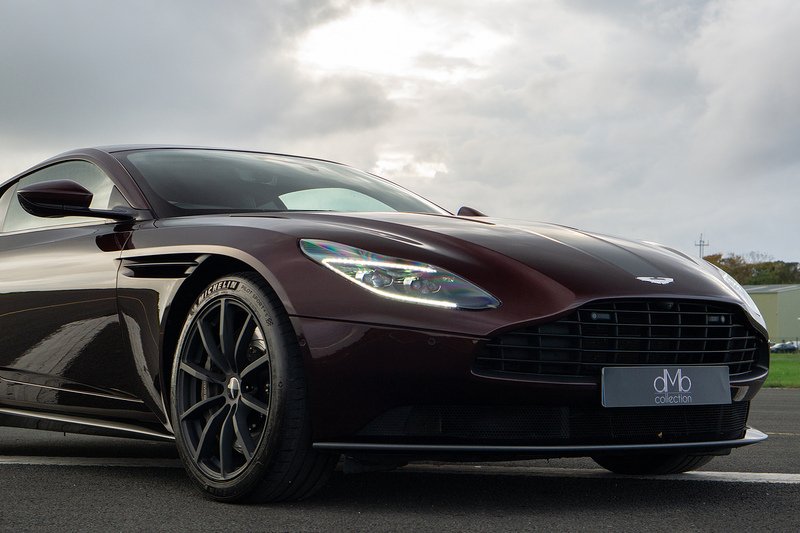 Aston Martin DB11 V12 BiTurbo AMR - U1511