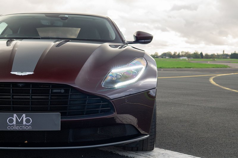 Aston Martin DB11 V12 BiTurbo AMR - U1511