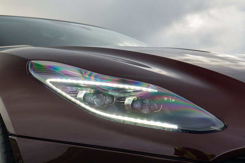 Aston Martin DB11 V12 BiTurbo AMR - U1511