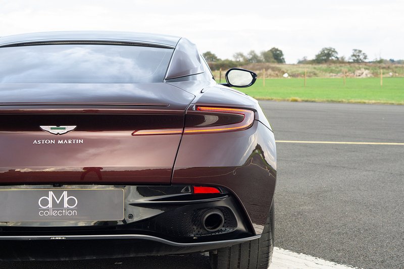 Aston Martin DB11 V12 BiTurbo AMR - U1511