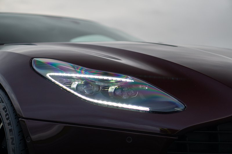 Aston Martin DB11 V12 BiTurbo AMR - U1511