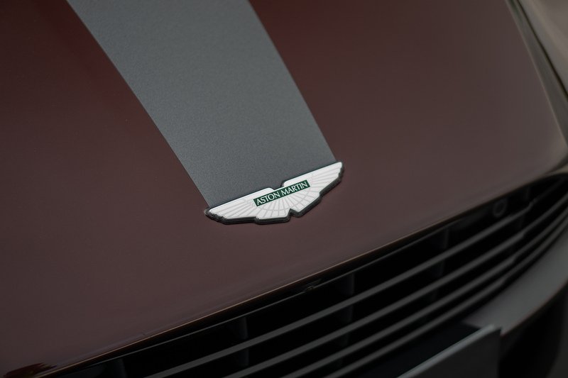 Aston Martin DB11 V12 BiTurbo AMR - U1511