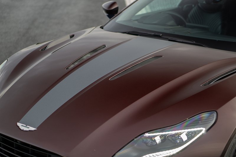 Aston Martin DB11 V12 BiTurbo AMR - U1511