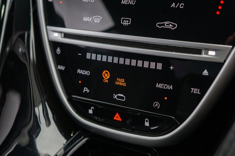 Aston Martin DB11 V12 BiTurbo AMR - U1511