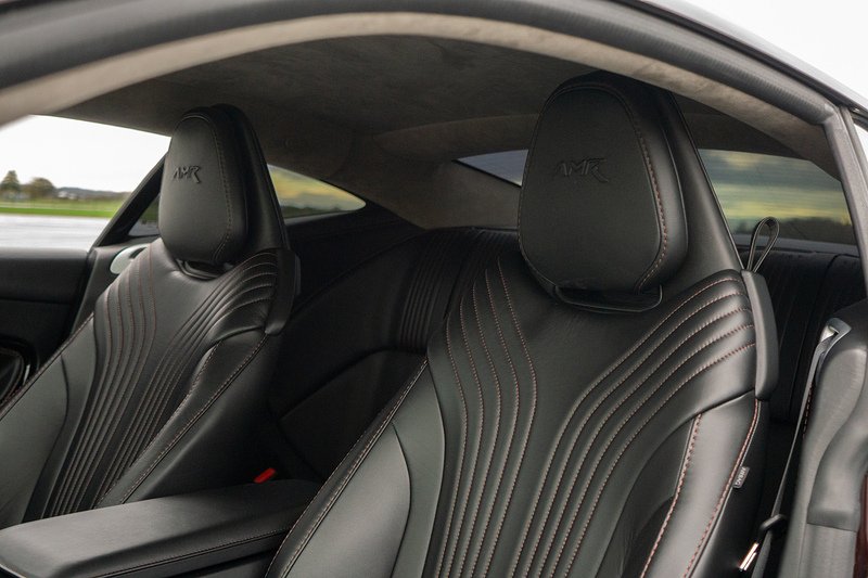 Aston Martin DB11 V12 BiTurbo AMR - U1511