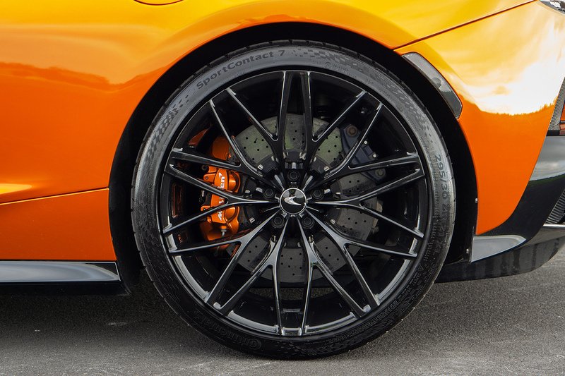 McLaren GT T V8 - U1514