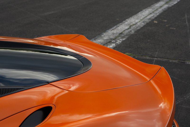 McLaren GT T V8 - U1514