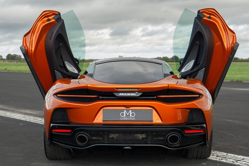 McLaren GT T V8 - U1514