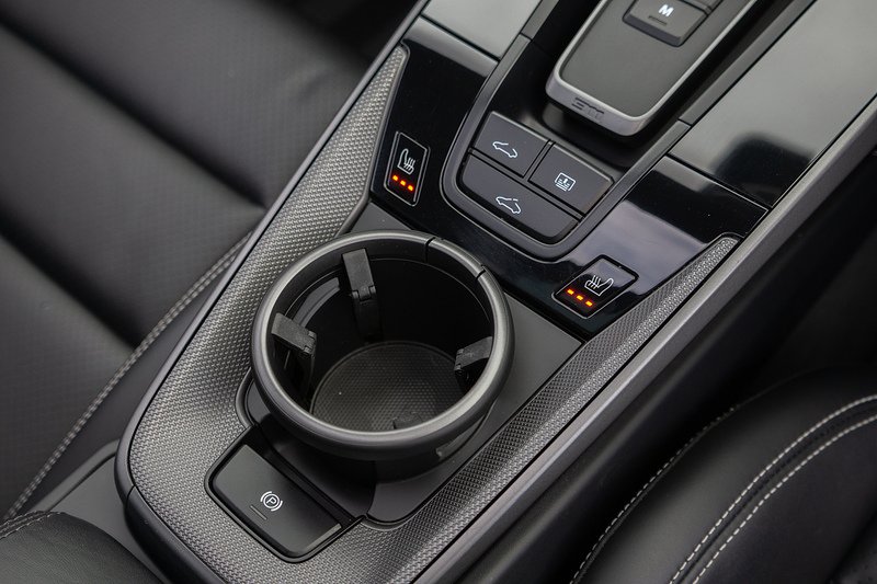 Porsche 911 T 992 Carrera S - U1517