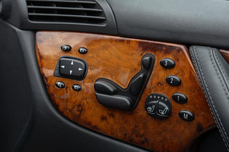 Mercedes-Benz CL  - U1518